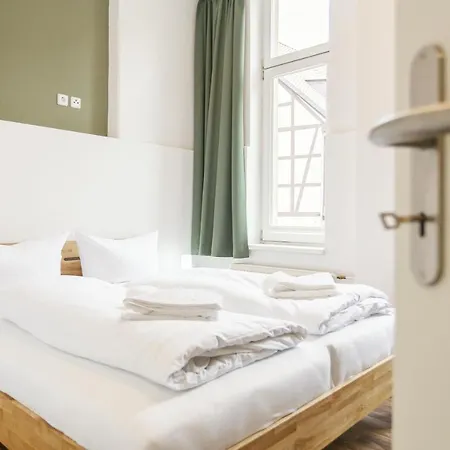 Apartment Grüne Ferienwohnung In Der Alten Apotheke